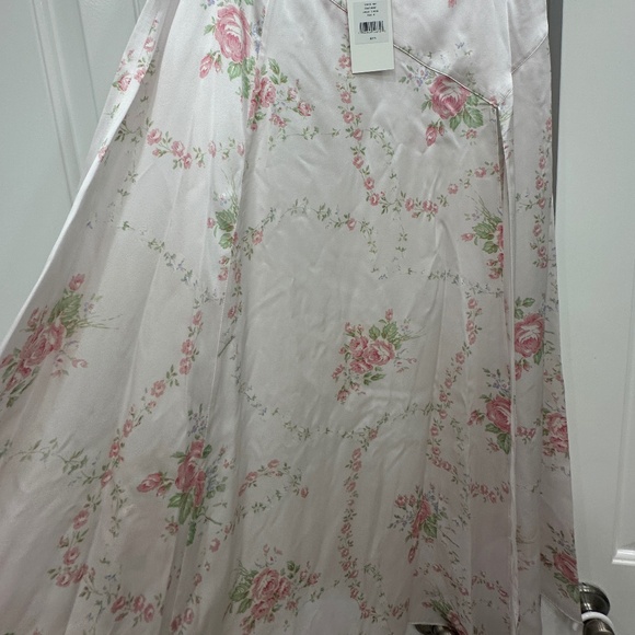 NWT - LOVESHACKFANCY SKIRT - Picture 4 of 9